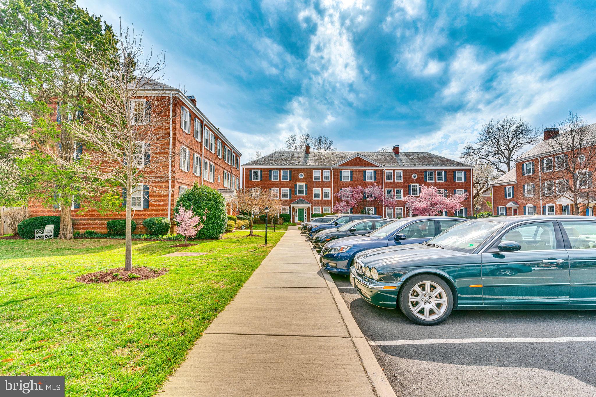 FAIRLINGTON VILLAGES - Residential Lease