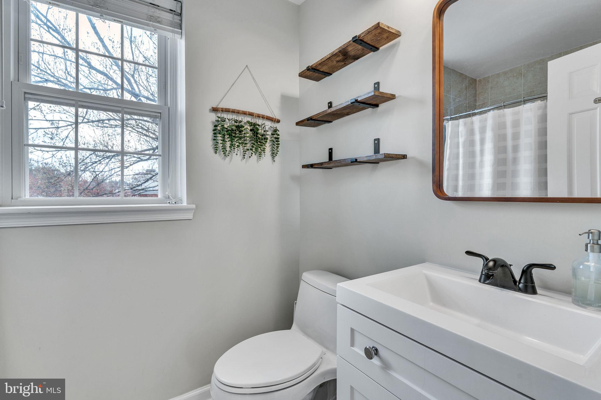 FAIRLINGTON VILLAGES - Residential Lease