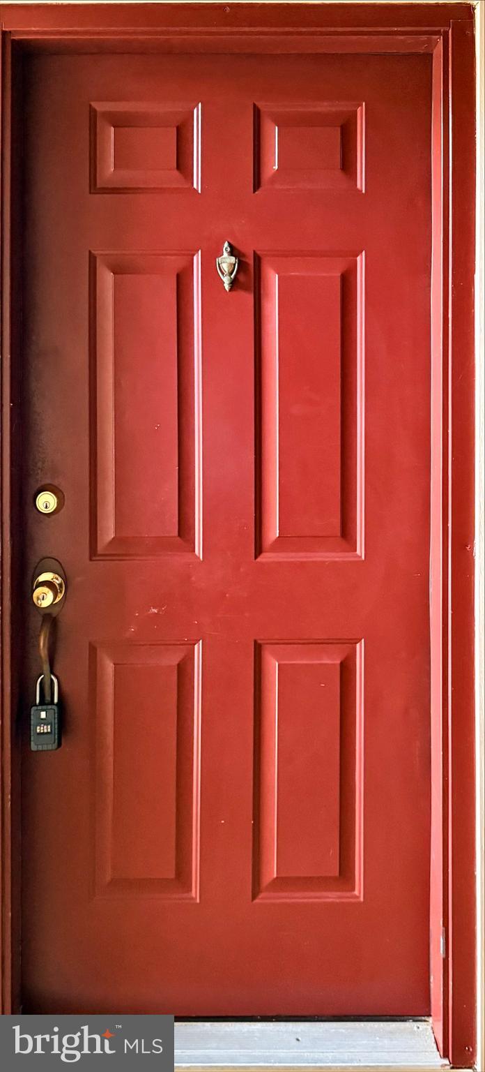 OLDE MILL - Residential Lease