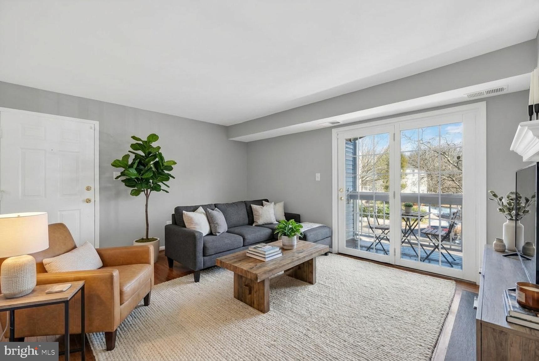 8600 SHADWELL DRIVE 6