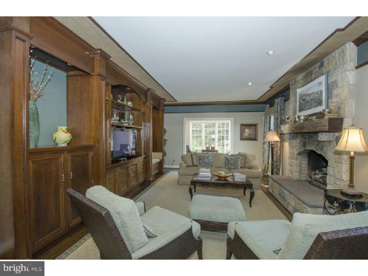 FOX RIDGE - Residential