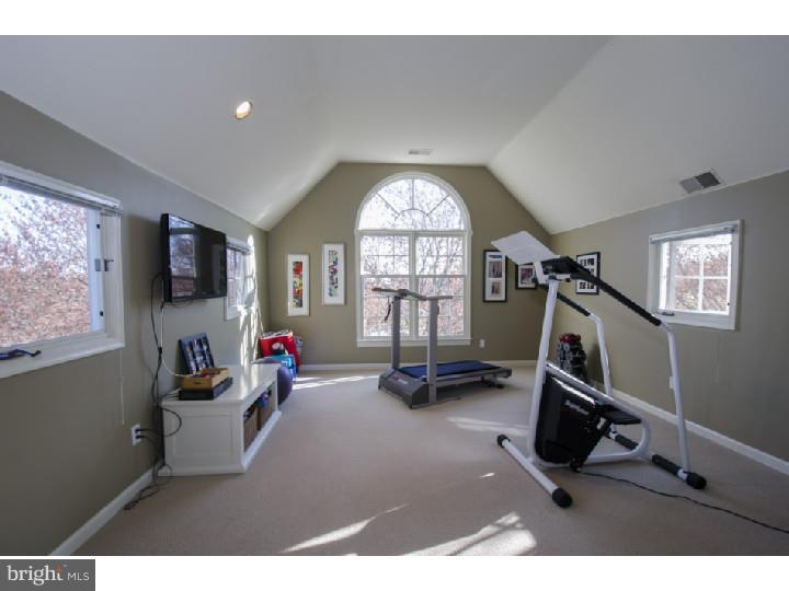 FOX RIDGE - Residential