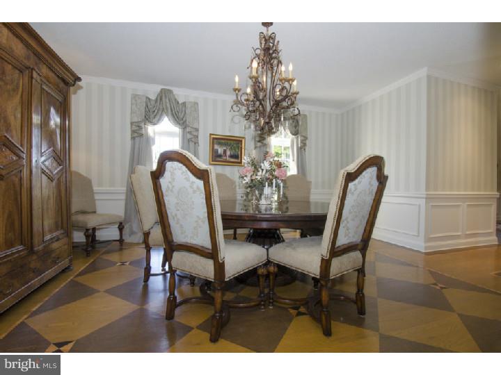 FOX RIDGE - Residential