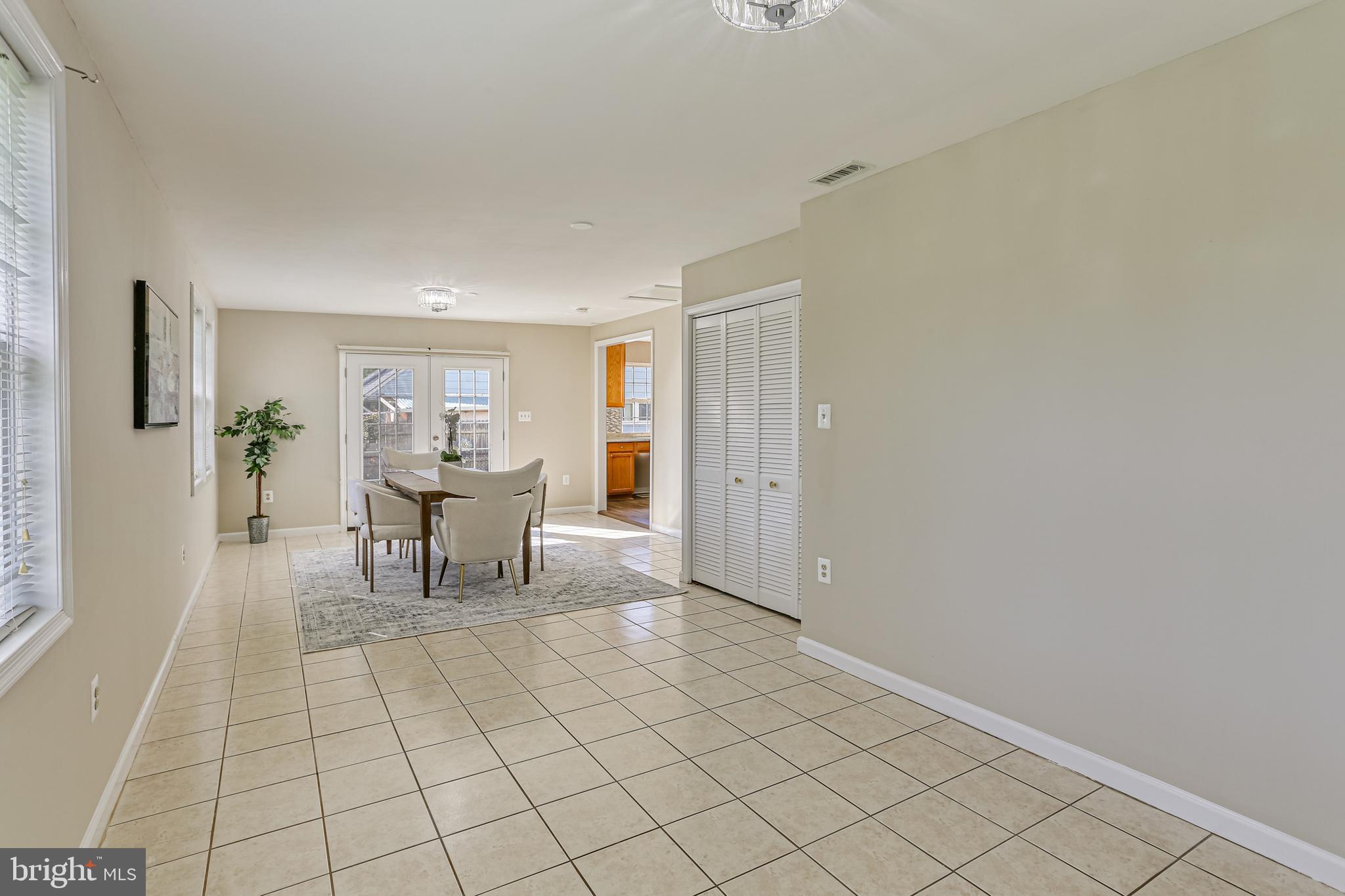 OAKVIEW - Residential