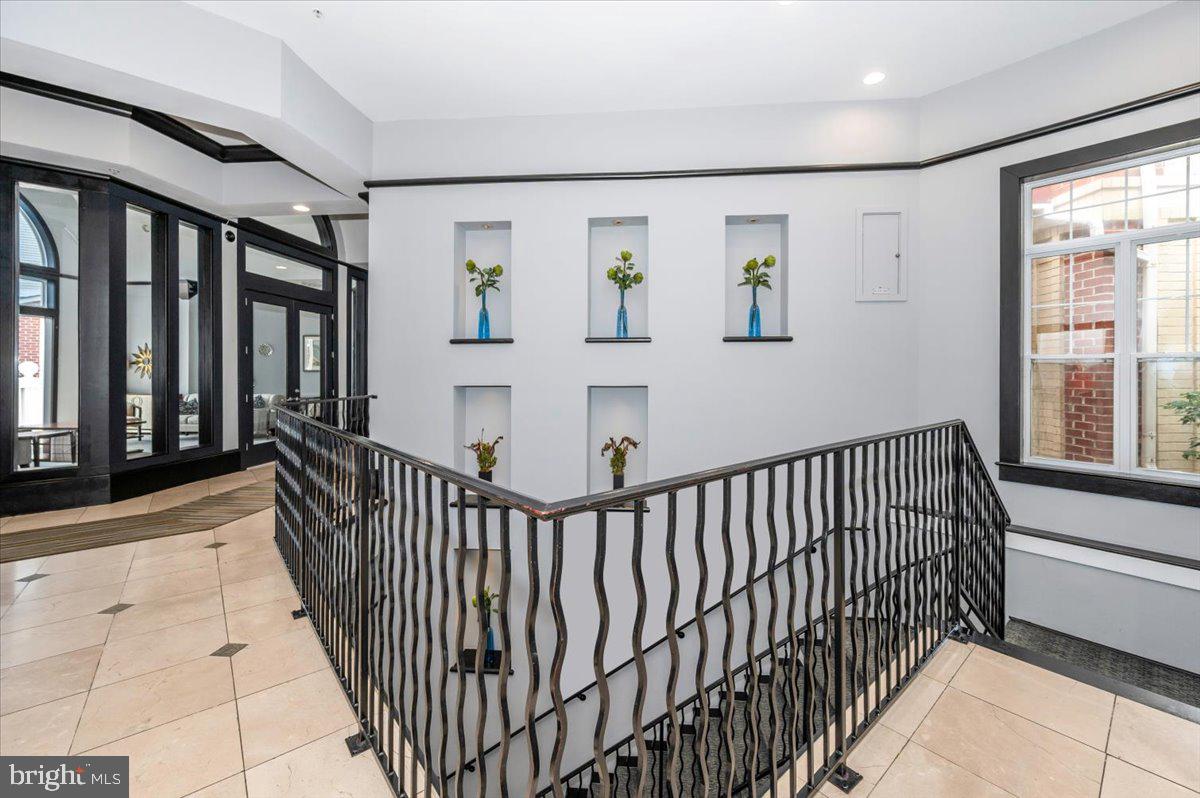 FAIRFAX RIDGE - Residential