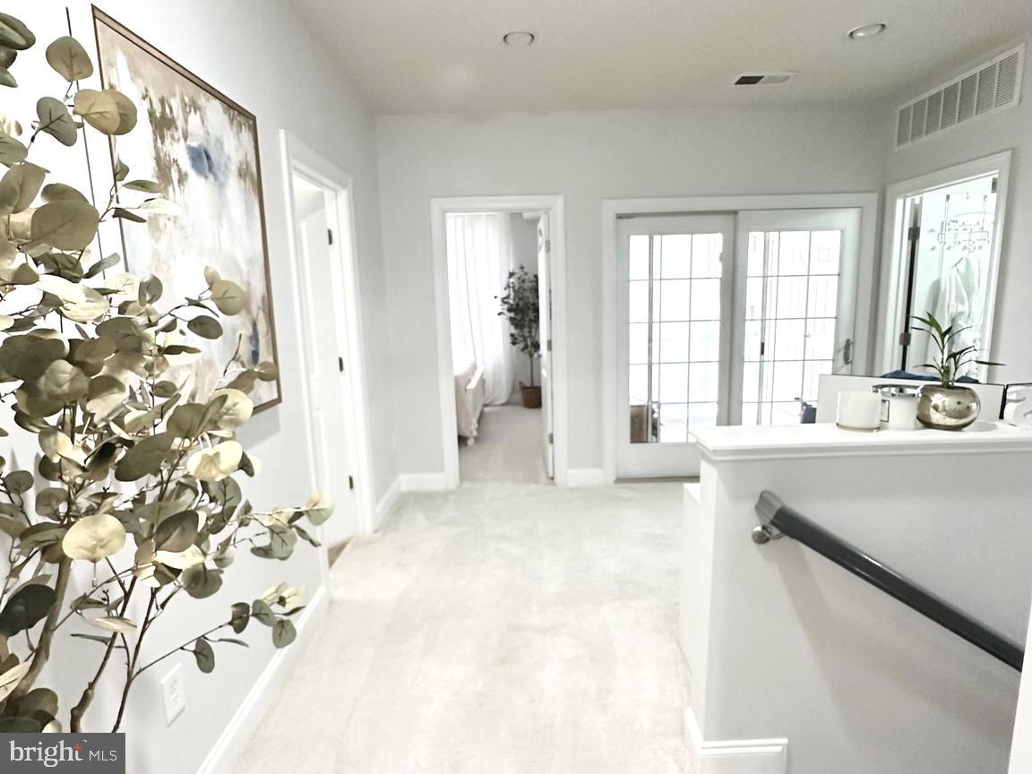 POTOMAC CLUB - Residential Lease