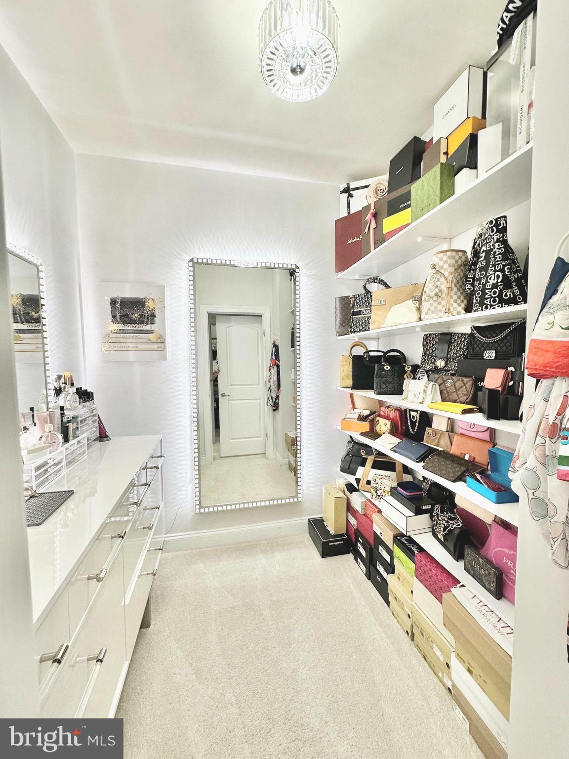 POTOMAC CLUB - Residential Lease