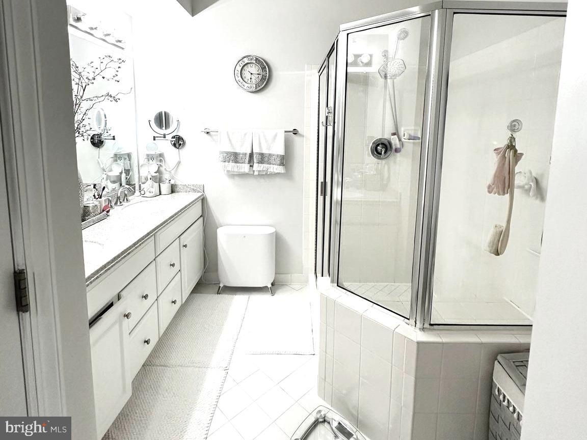 POTOMAC CLUB - Residential Lease