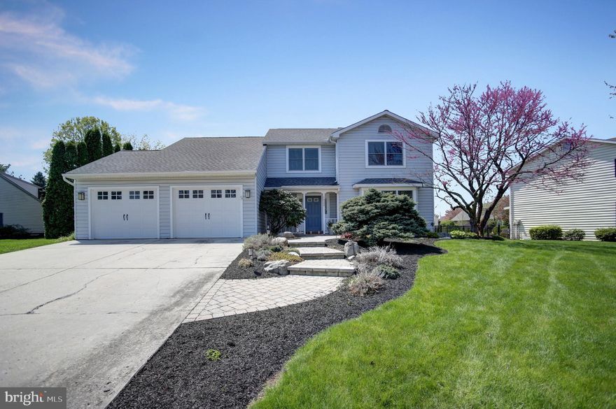 Two-story home in The Highlands with recent updates to include an updated kitchen and new carpet in second floor bedrooms. First floor entry  with beautiful ceramic tile continues into kitchen.  First floor laundry room with built in storage. Second floor boasts master bedroom with on-suite, two other bedrooms and an office with beautiful built-ins that overlooks the first floor family room. Fenced in backyard  with large patio for great outdoor entertaining.