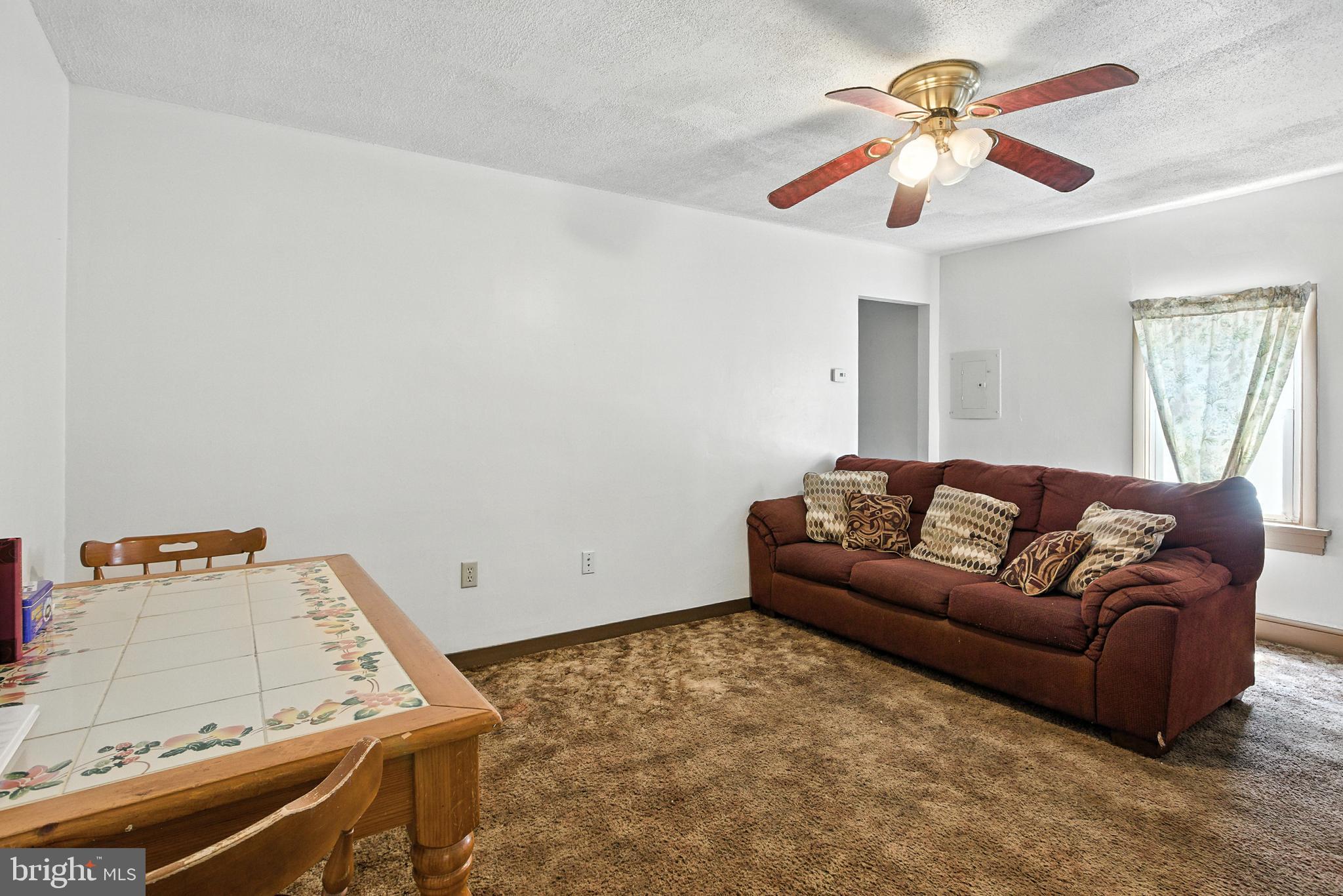 24-26 W SOUTH STREET