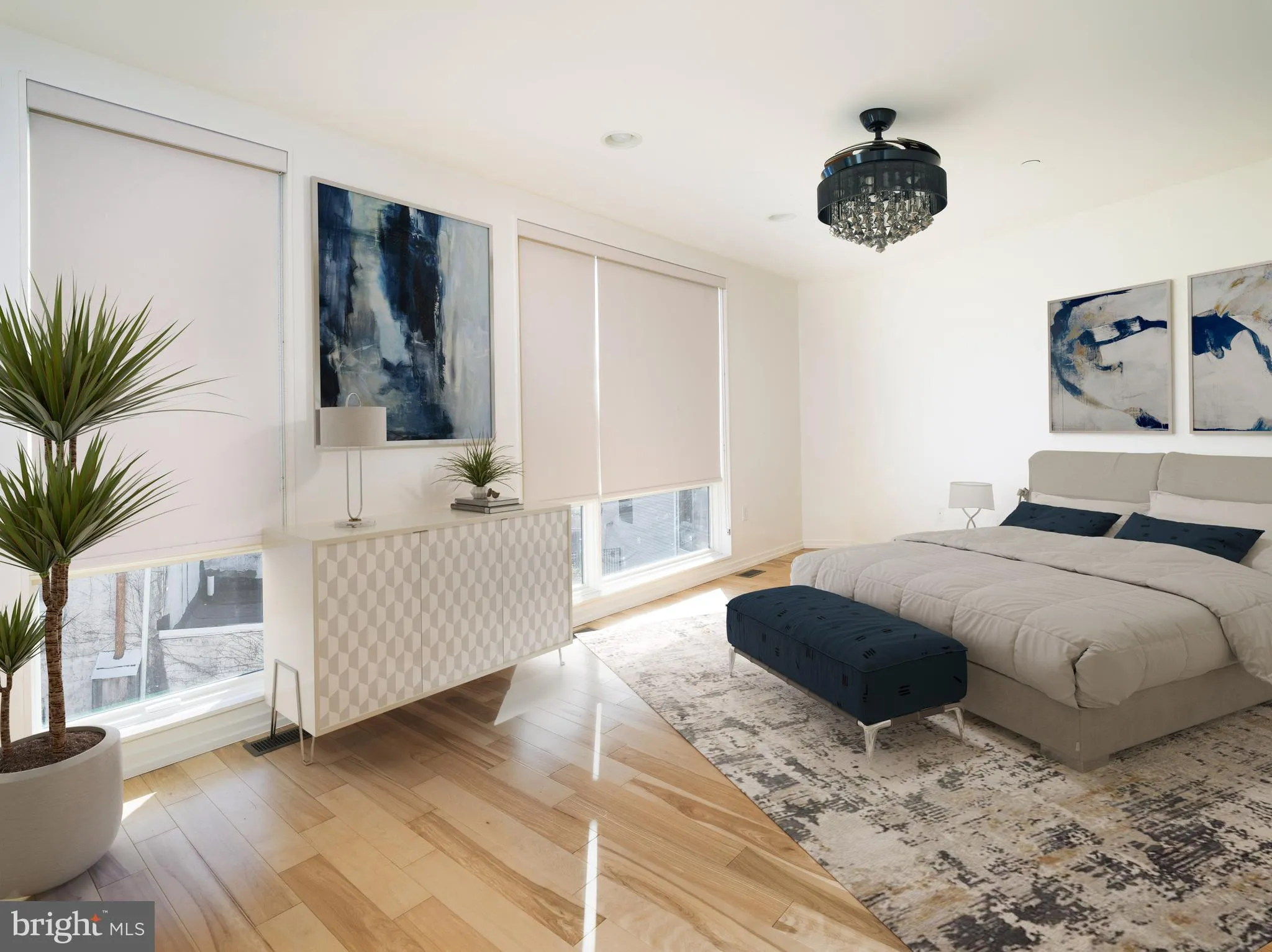 Philadelphia, Pennsylvania 19123, United States, 4 Bedrooms Bedrooms, ,3 BathroomsBathrooms,Residential,Contingent,20618