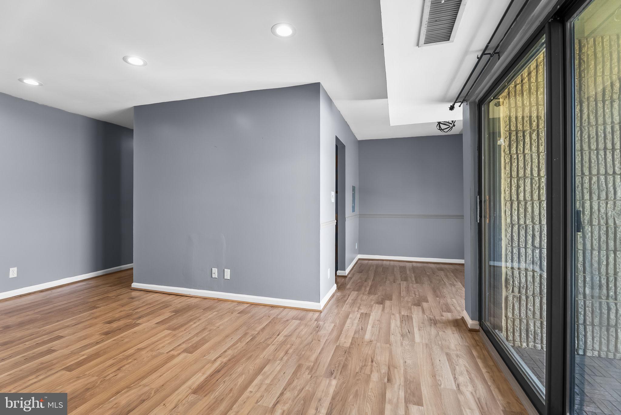 TREOVER CONDOMINIUM - Residential