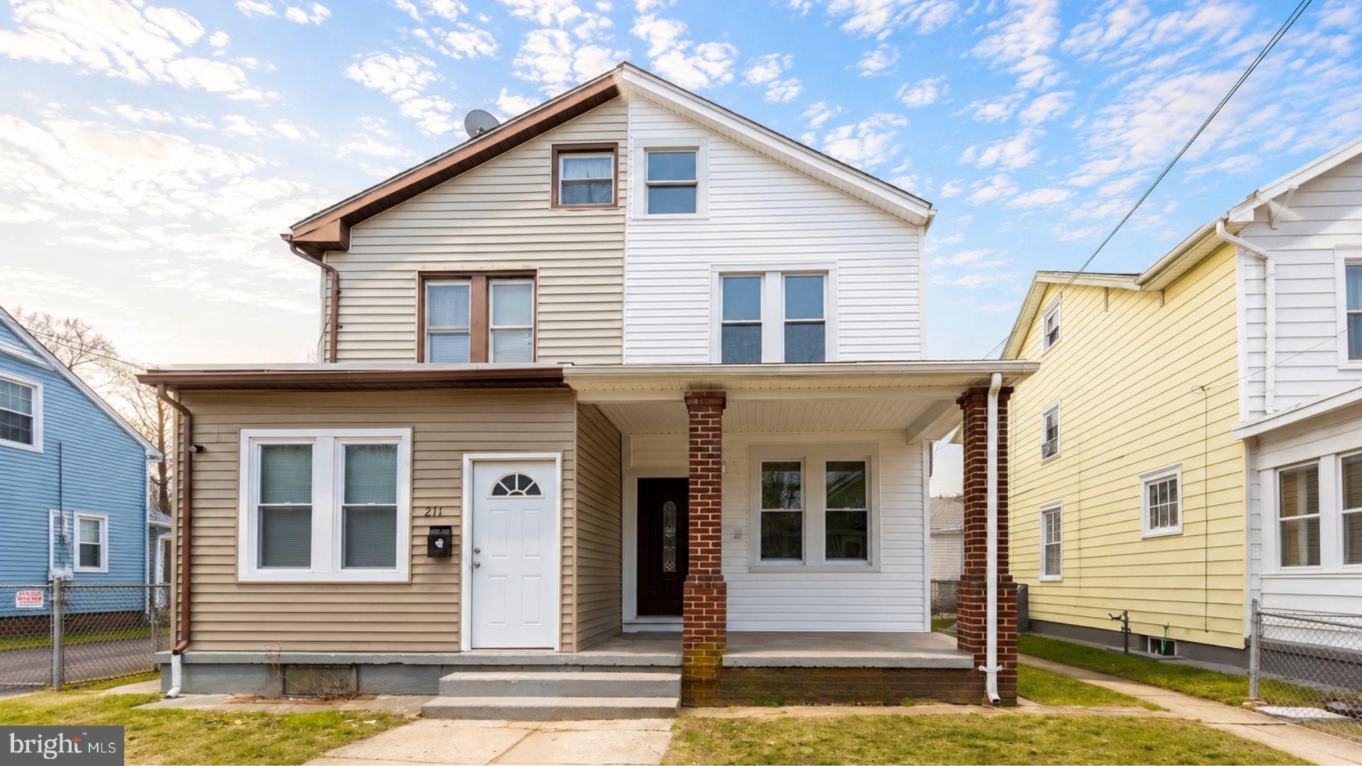 209 WOODLAWN AVENUE
