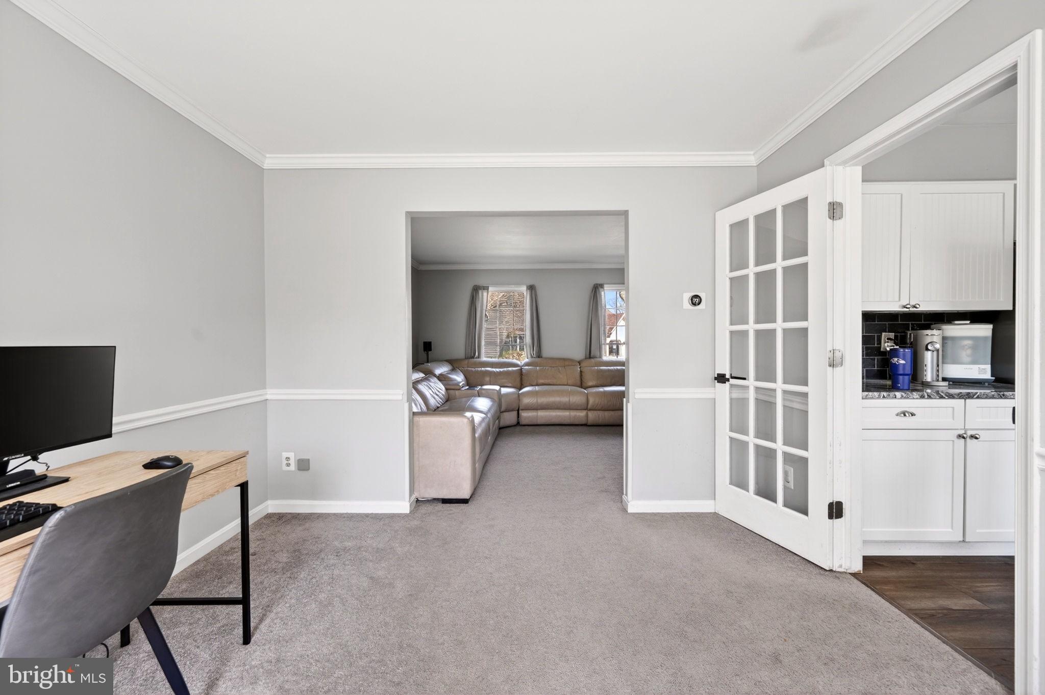 OVERVIEW MANOR - Residential