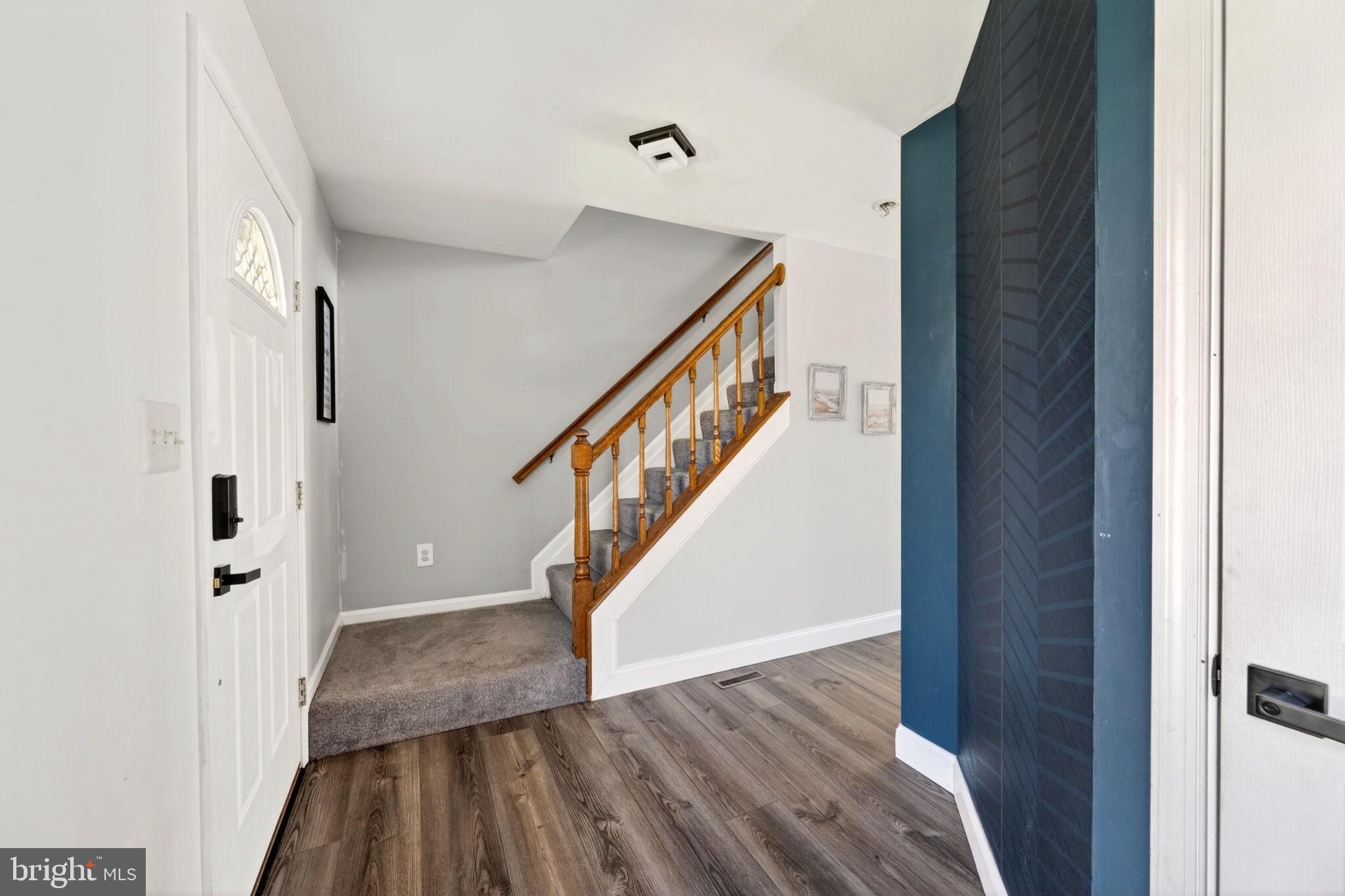 OVERVIEW MANOR - Residential