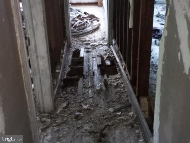 SOUTH END - Residential