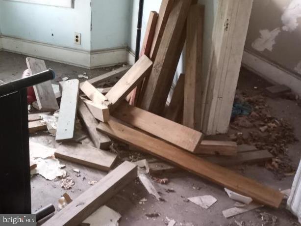 SOUTH END - Residential