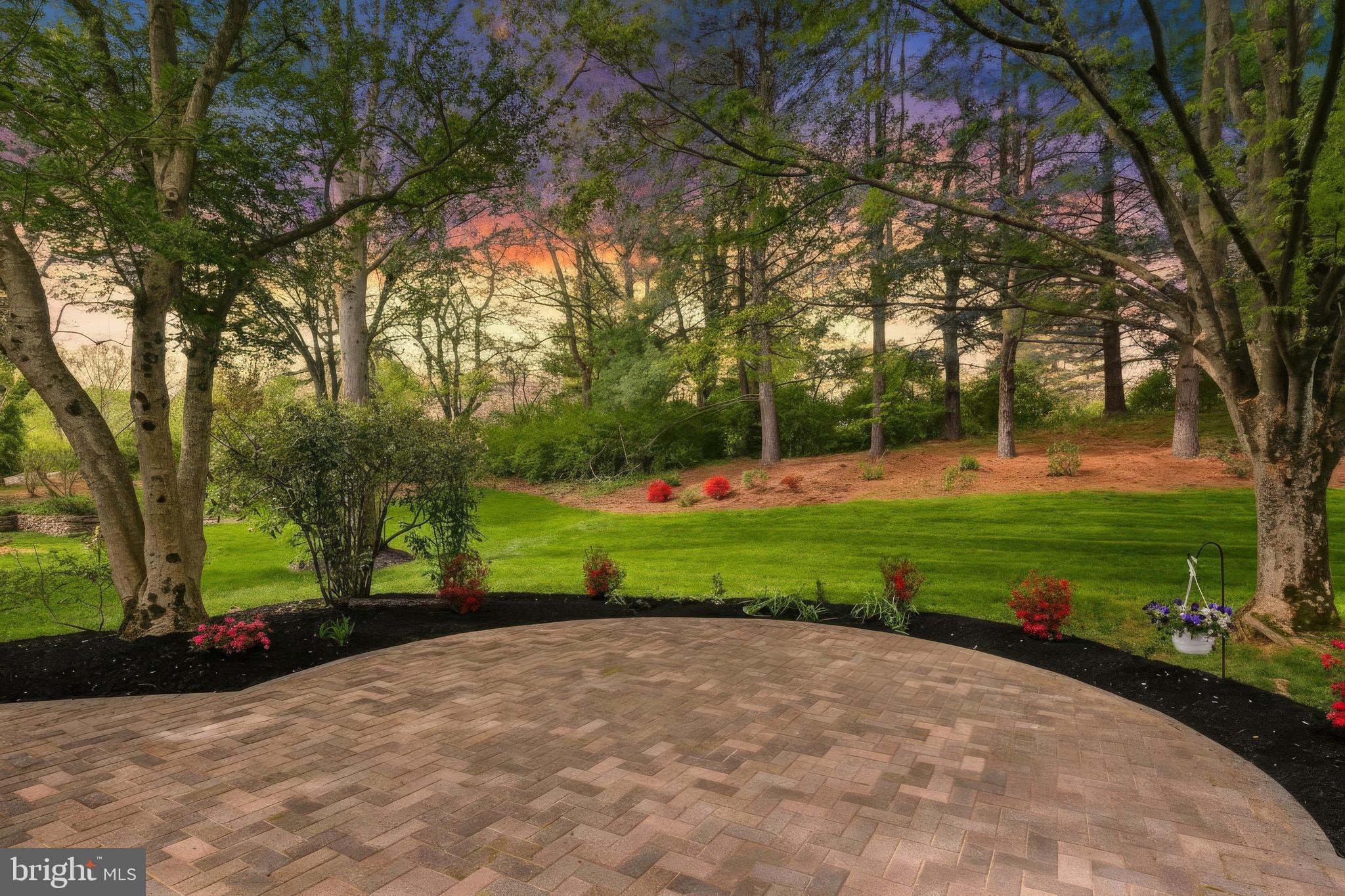 VILLAGE OF RIVER HILL - Residential