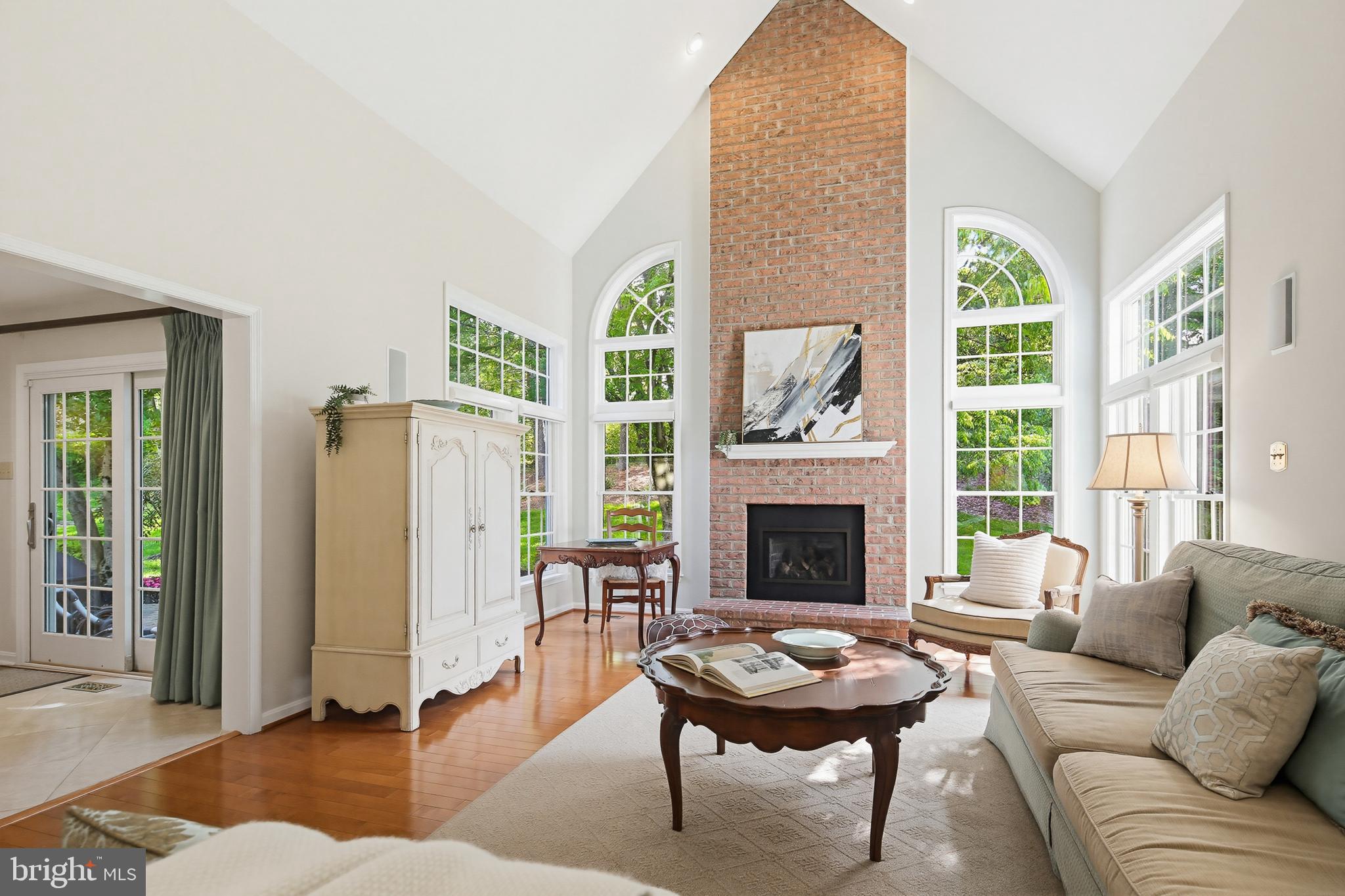 VILLAGE OF RIVER HILL - Residential