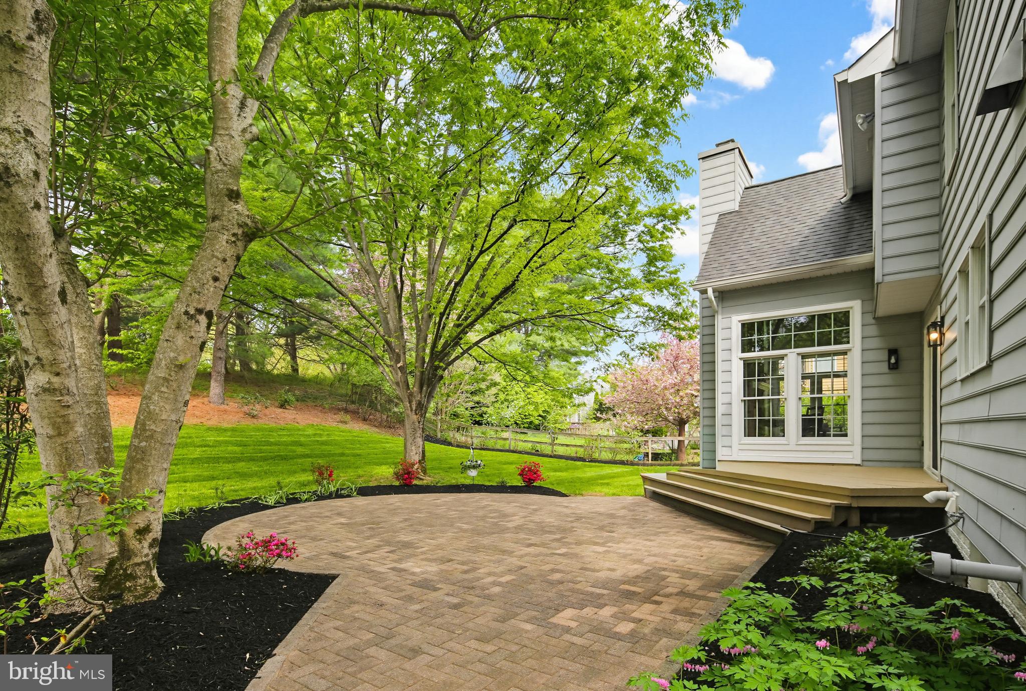 VILLAGE OF RIVER HILL - Residential