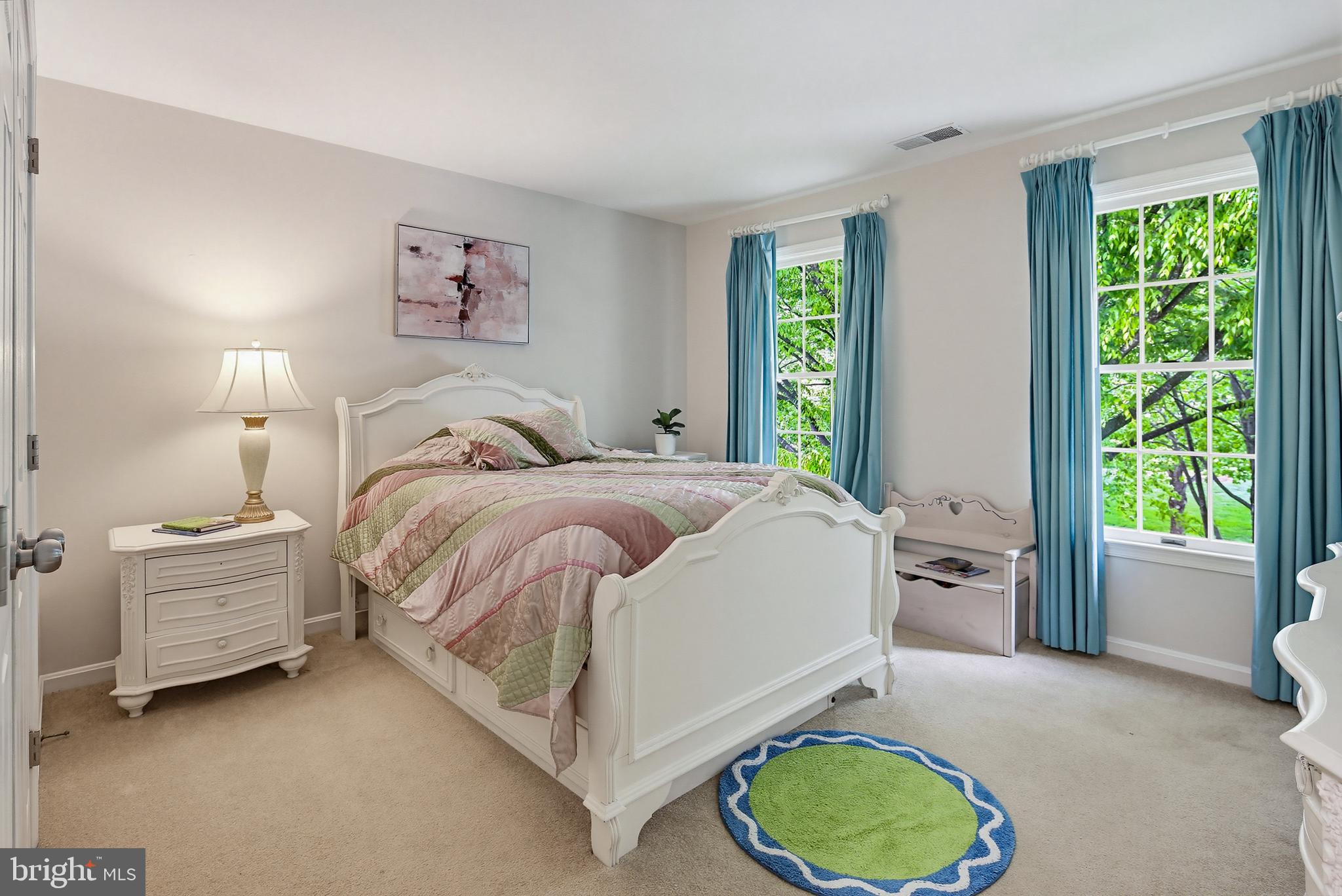 VILLAGE OF RIVER HILL - Residential