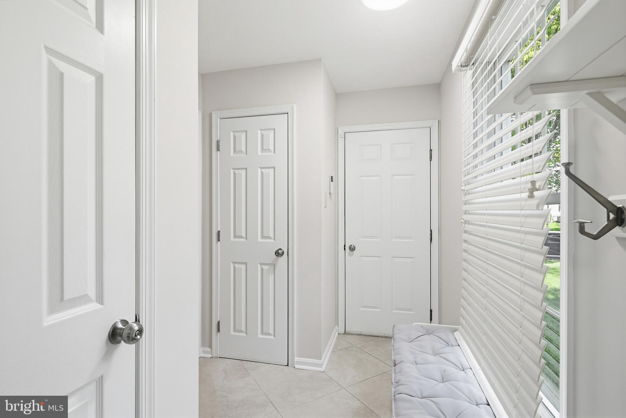 VILLAGE OF RIVER HILL - Residential