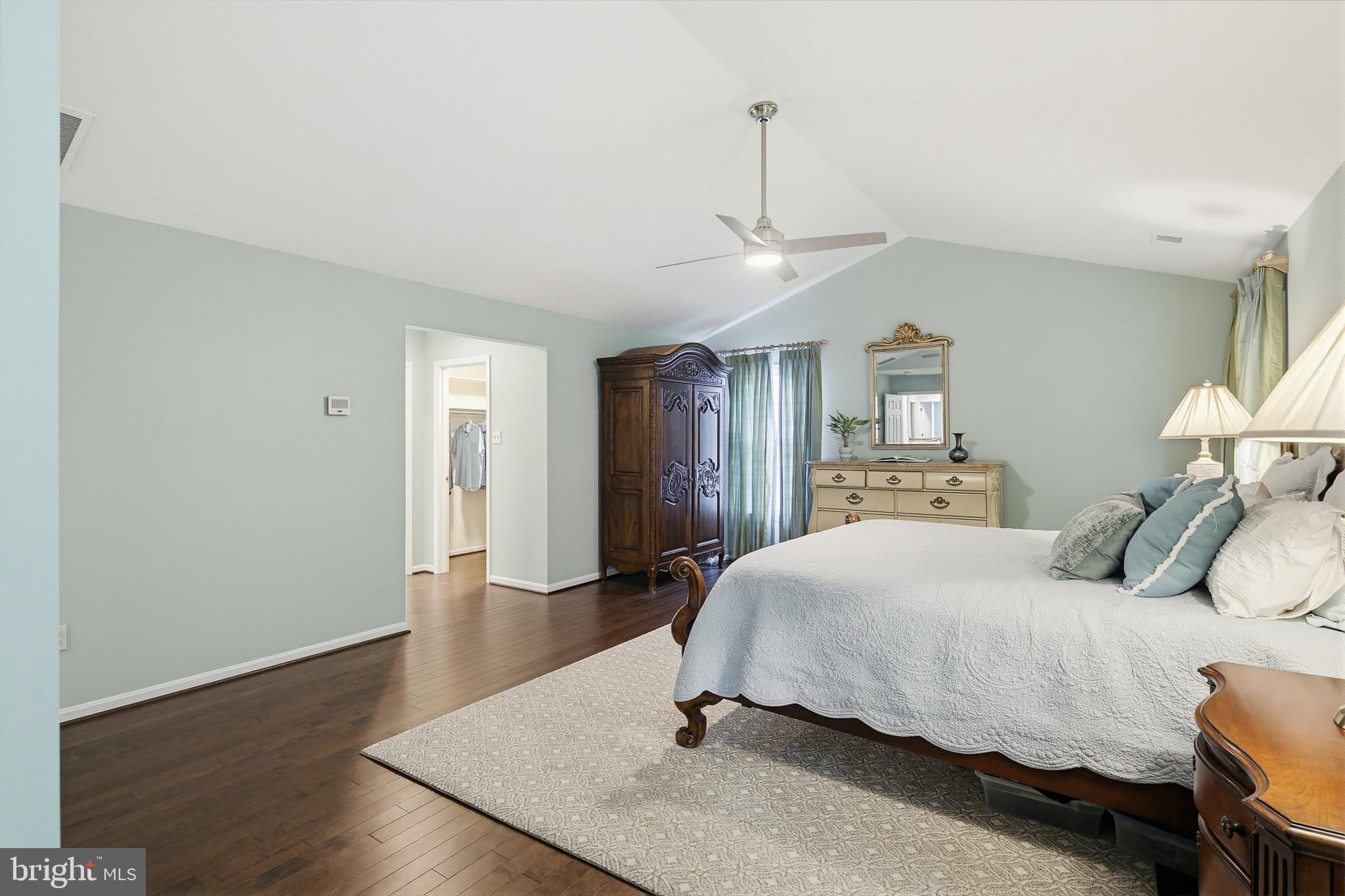 VILLAGE OF RIVER HILL - Residential