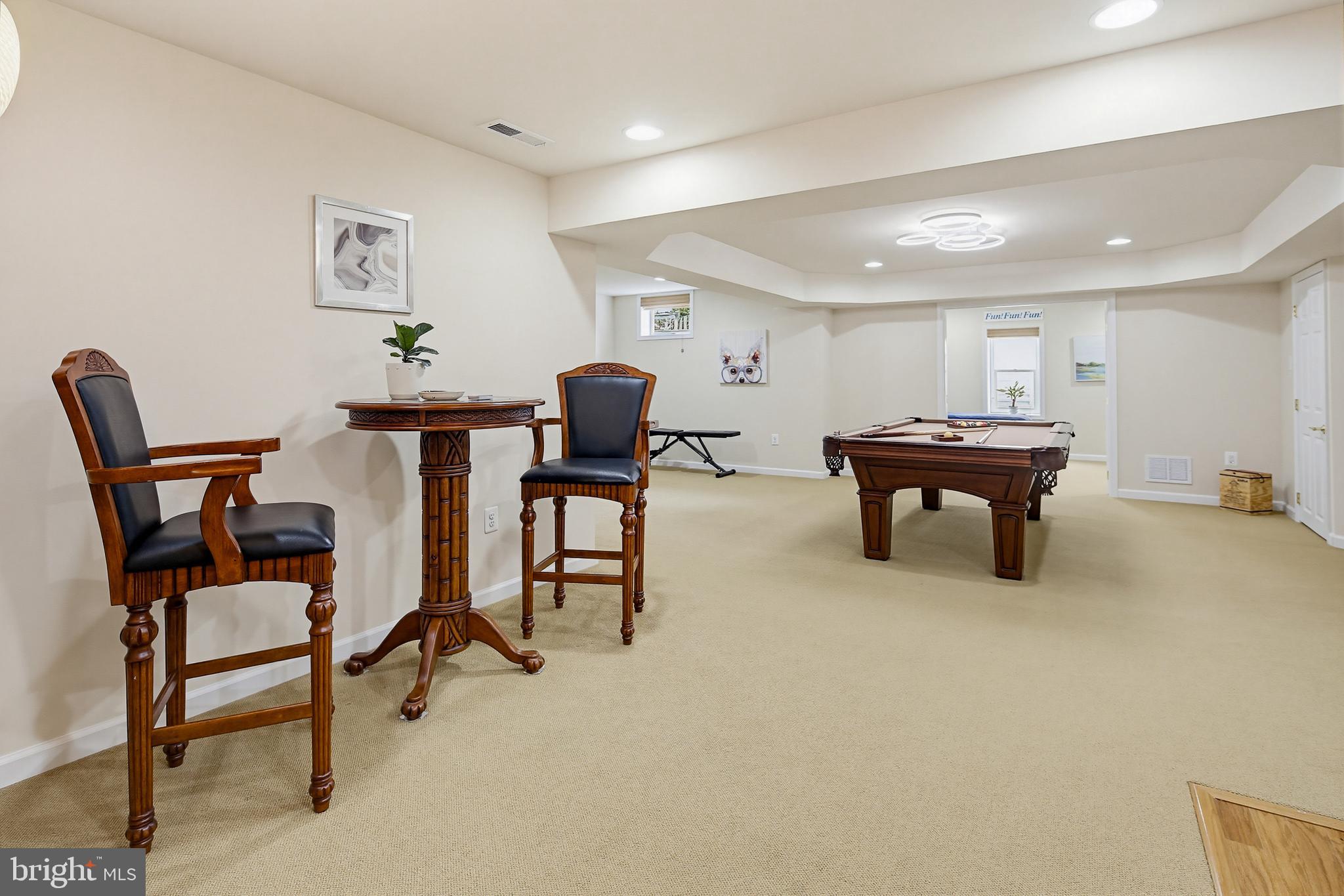 VILLAGE OF RIVER HILL - Residential