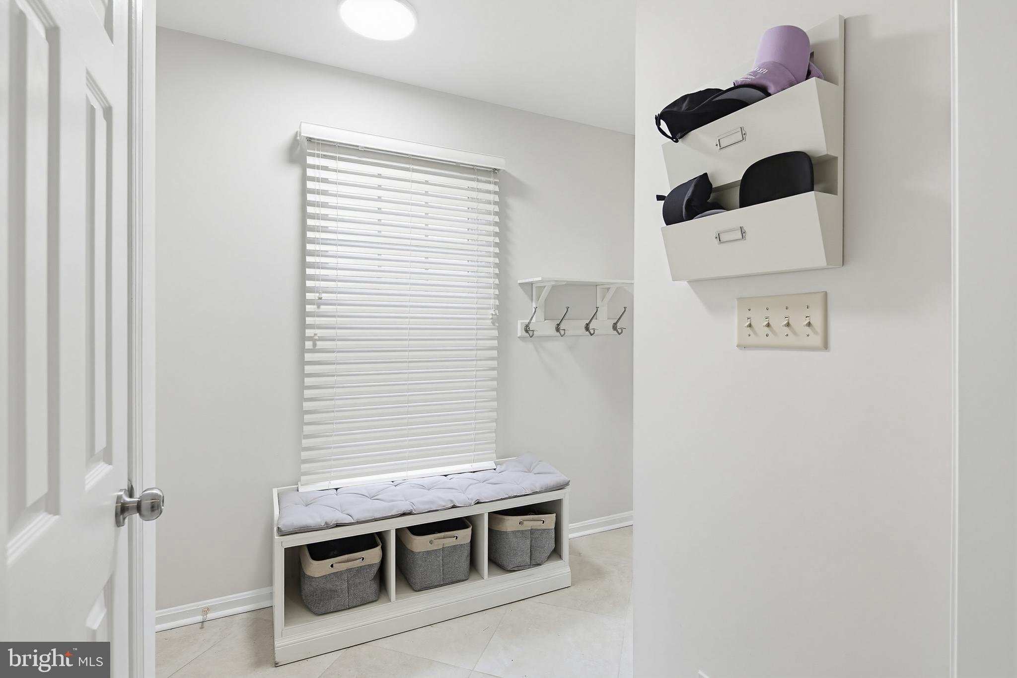 VILLAGE OF RIVER HILL - Residential