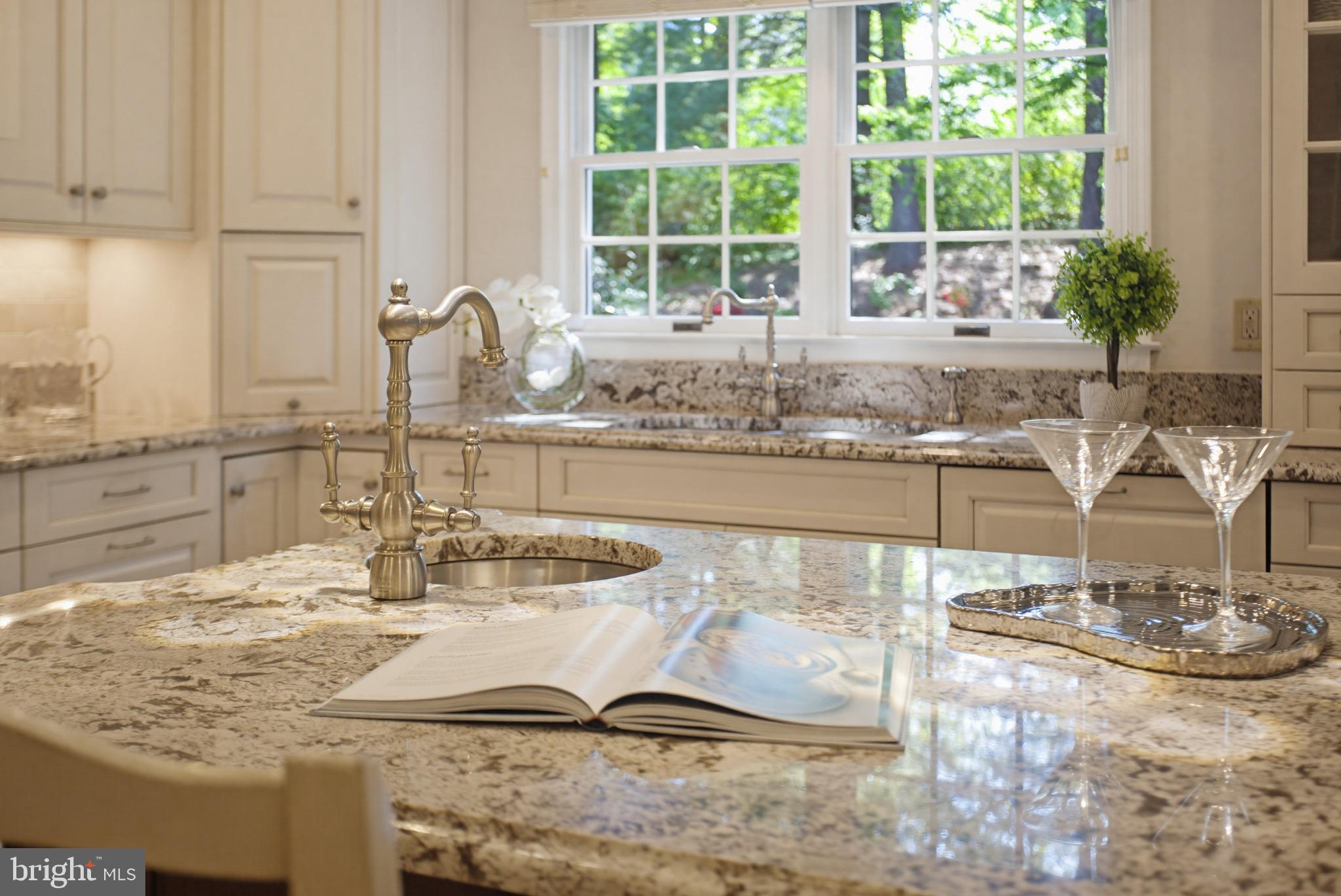 VILLAGE OF RIVER HILL - Residential