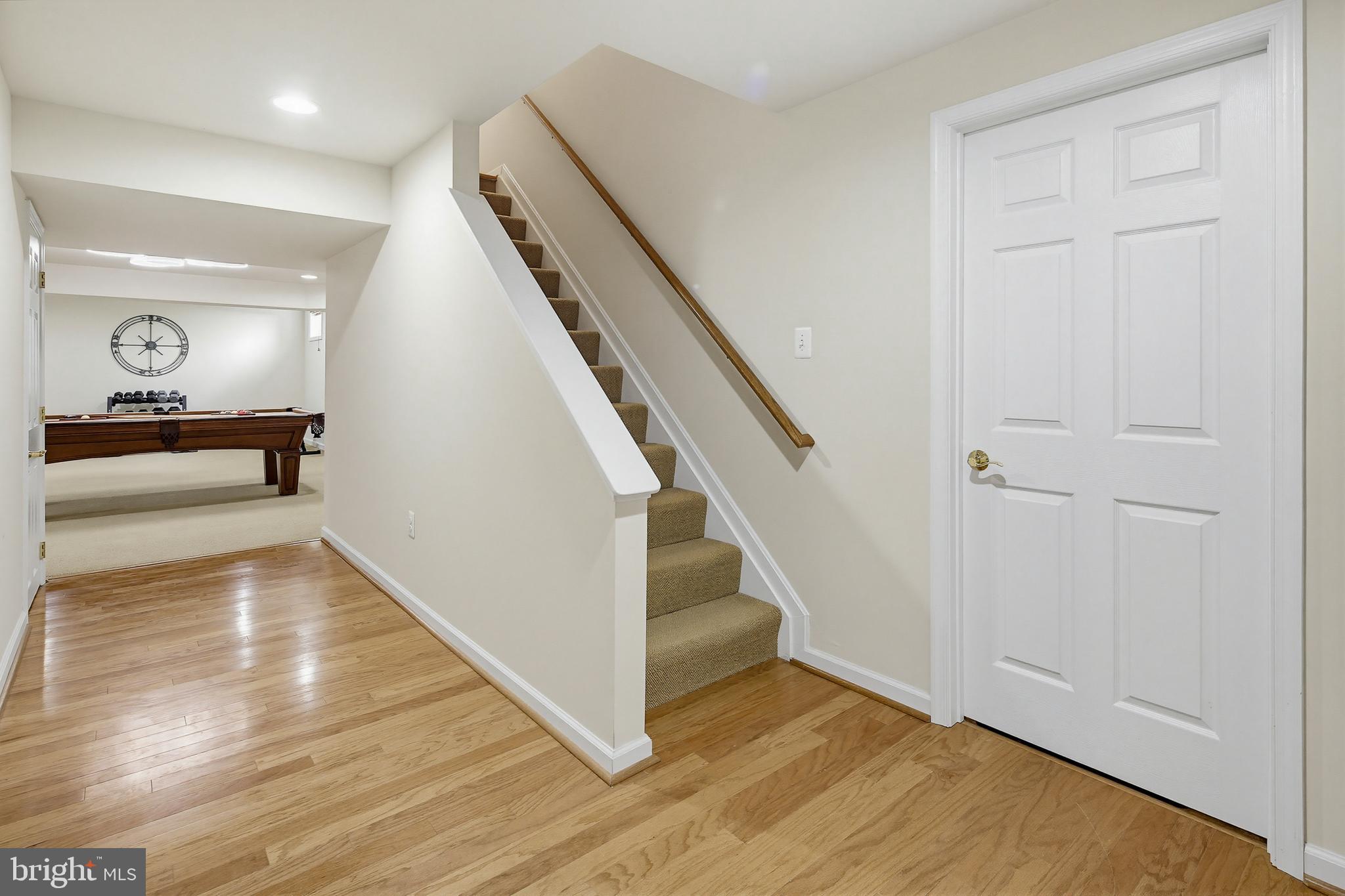 VILLAGE OF RIVER HILL - Residential