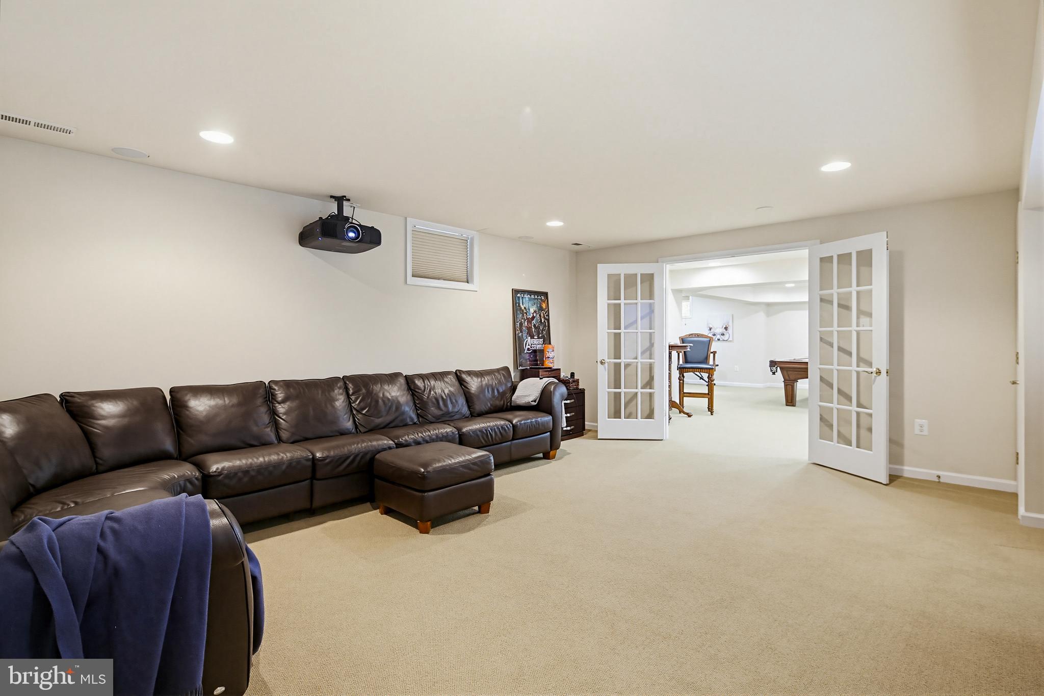 VILLAGE OF RIVER HILL - Residential