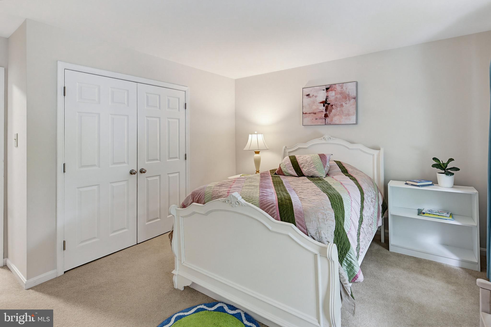 VILLAGE OF RIVER HILL - Residential