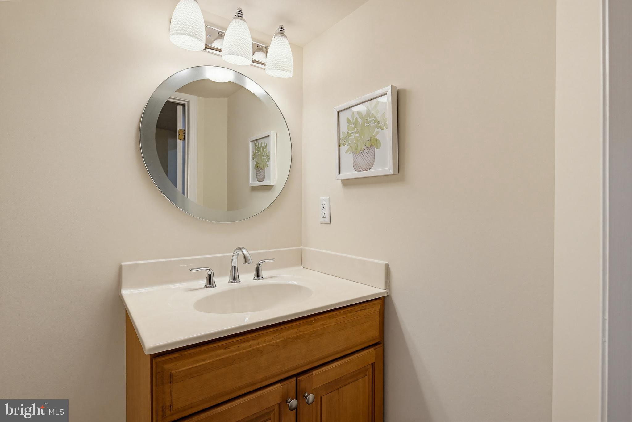 VILLAGE OF RIVER HILL - Residential