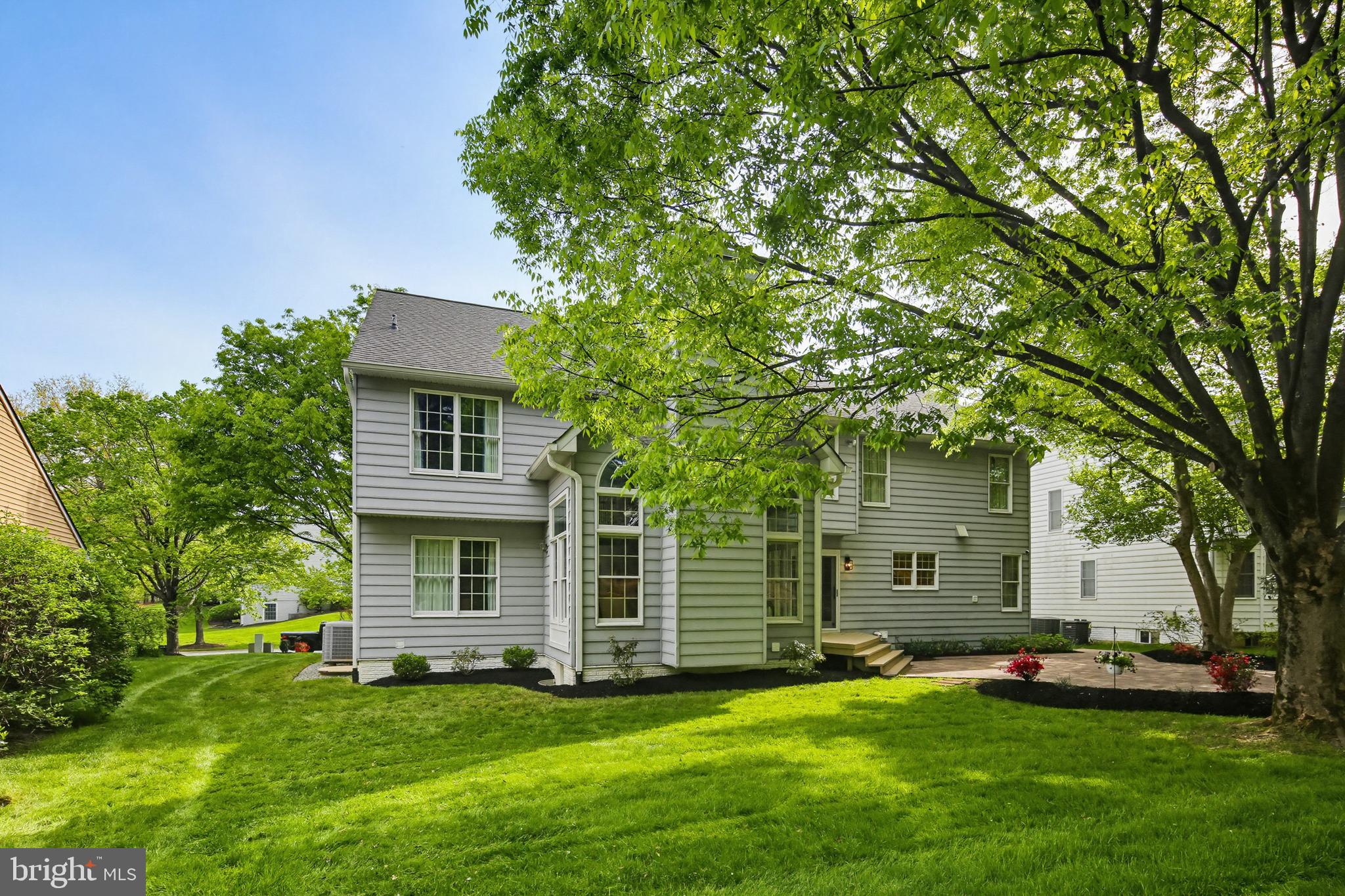 VILLAGE OF RIVER HILL - Residential