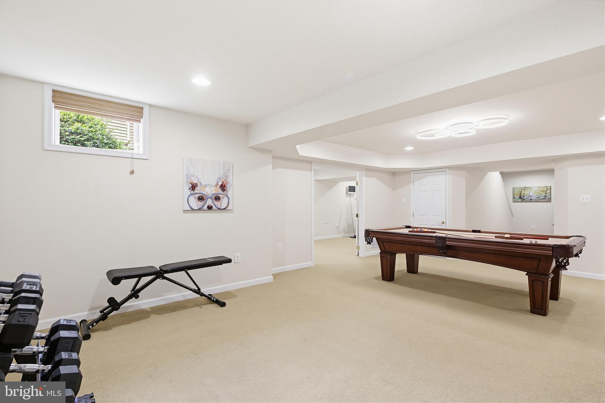 VILLAGE OF RIVER HILL - Residential