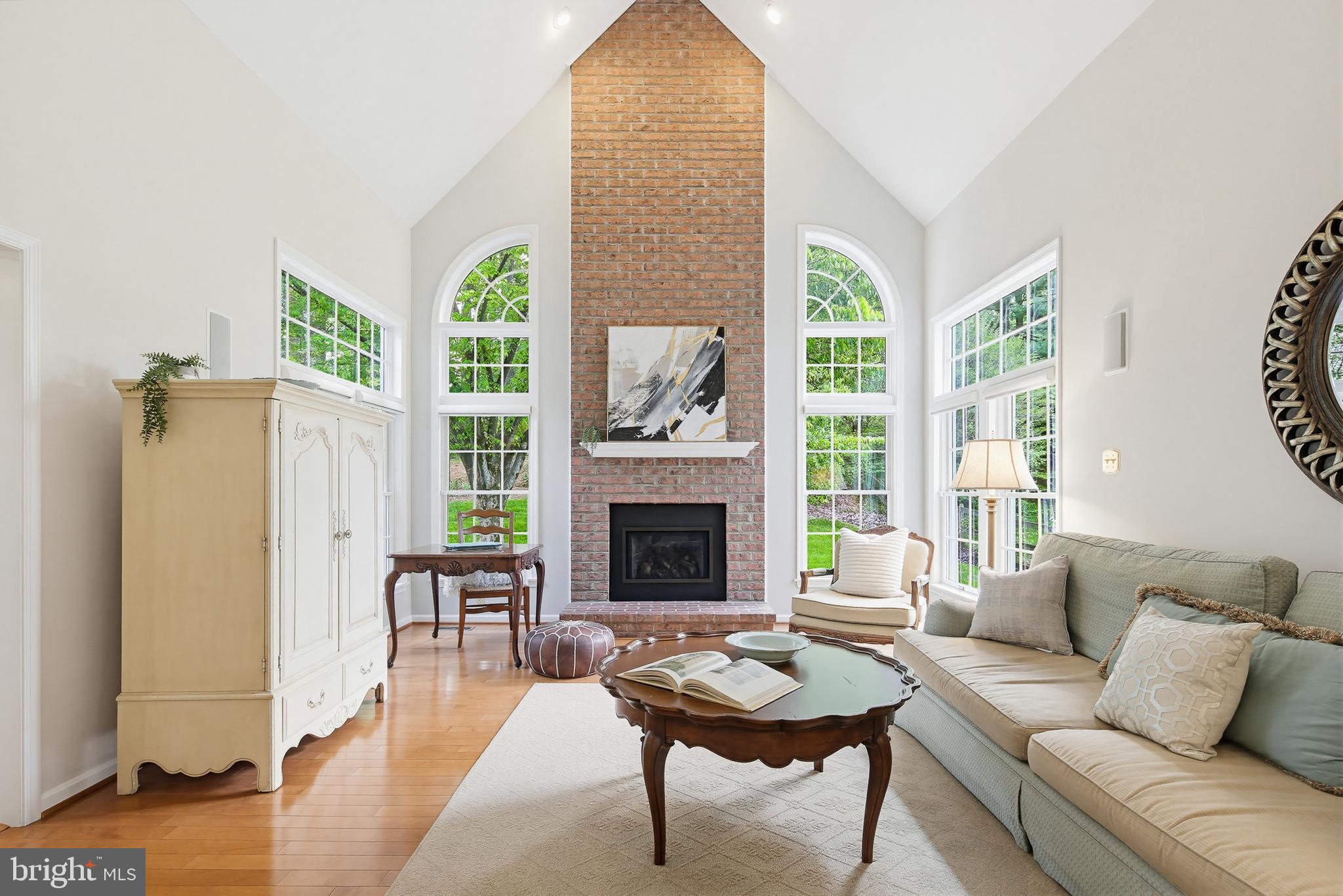 VILLAGE OF RIVER HILL - Residential