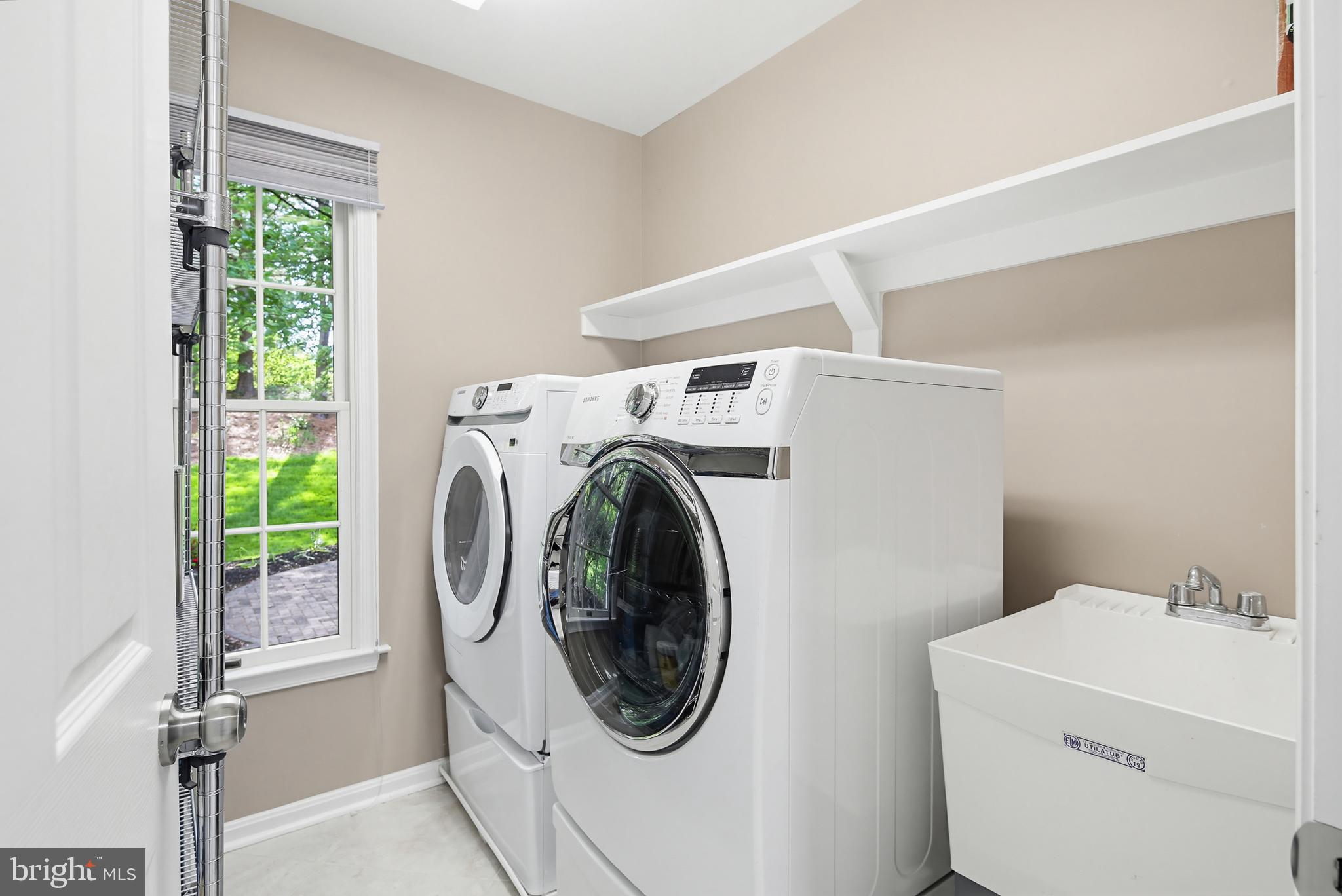 VILLAGE OF RIVER HILL - Residential