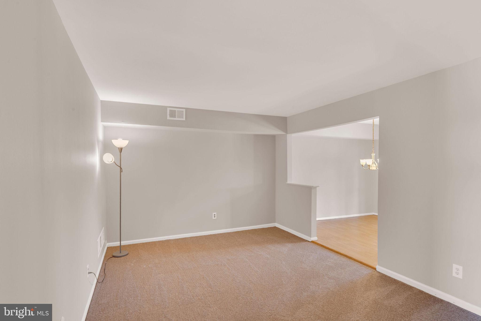 ORCHARD COURTS - Residential