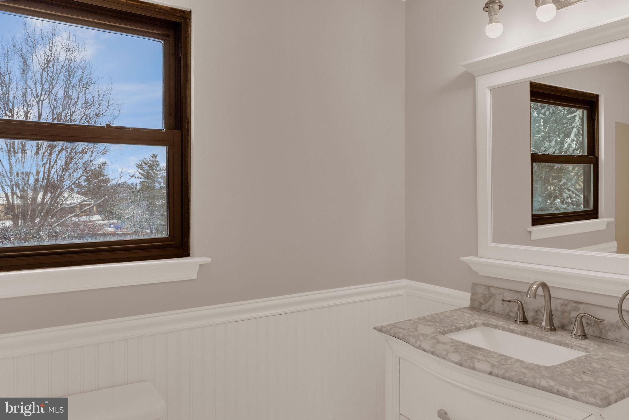 ORCHARD COURTS - Residential