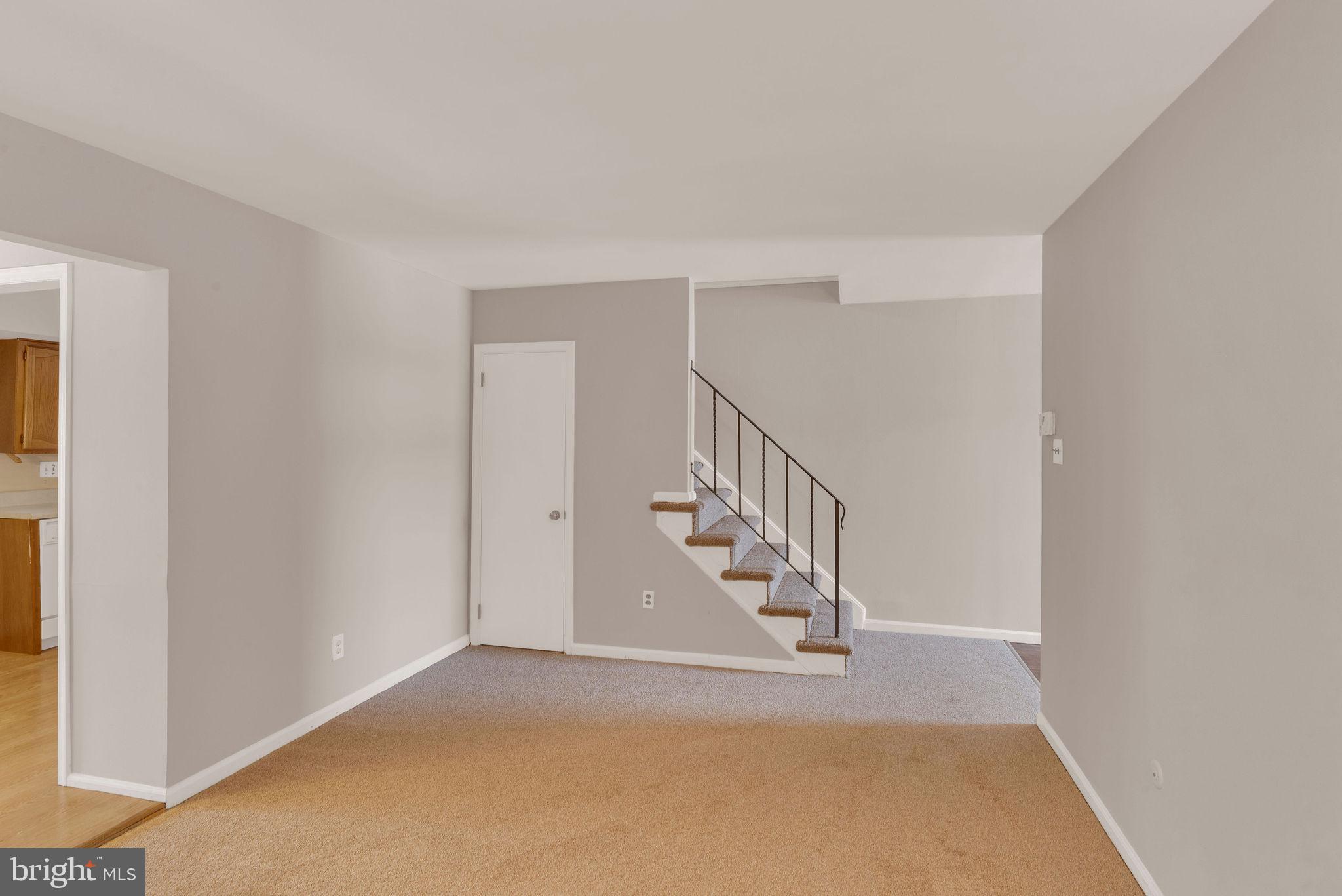 ORCHARD COURTS - Residential