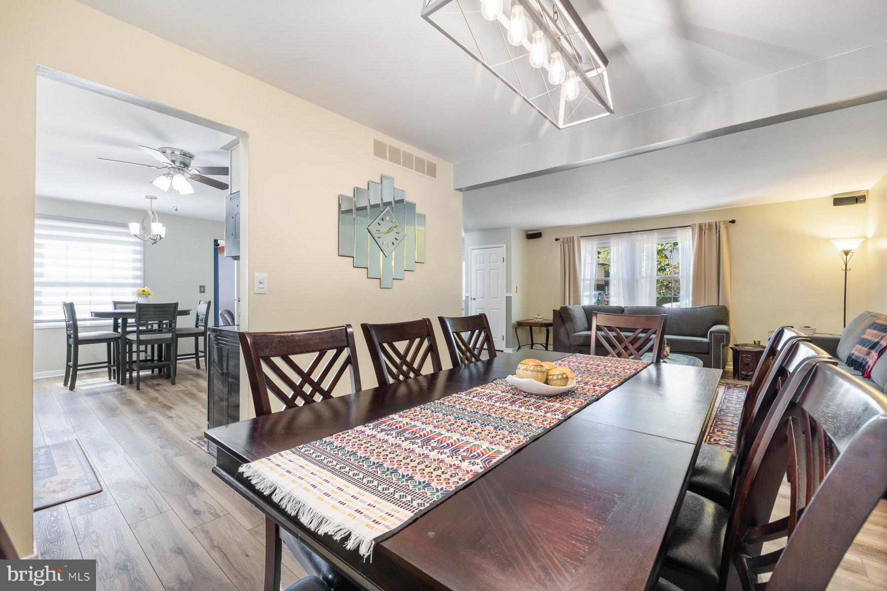 PARKE WEST - Residential