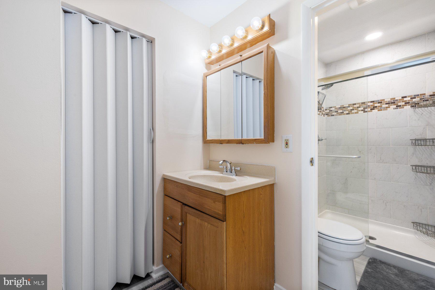 PARKE WEST - Residential