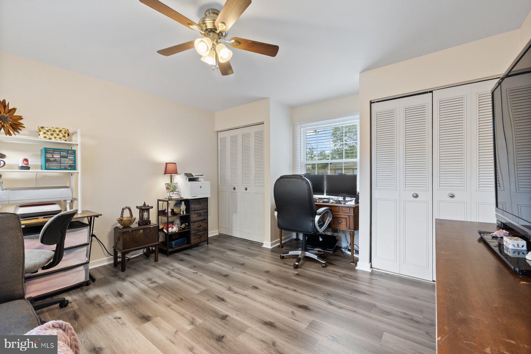 PARKE WEST - Residential