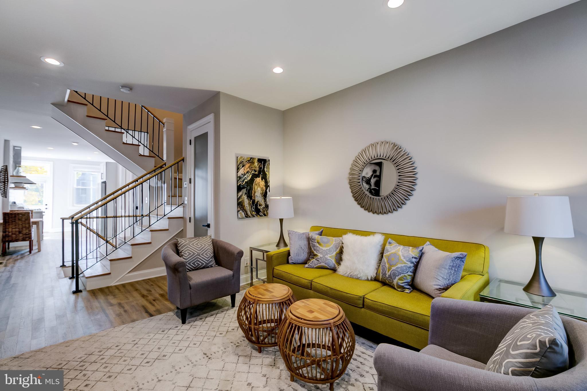 HAMPDEN HISTORIC DISTRICT - Residential