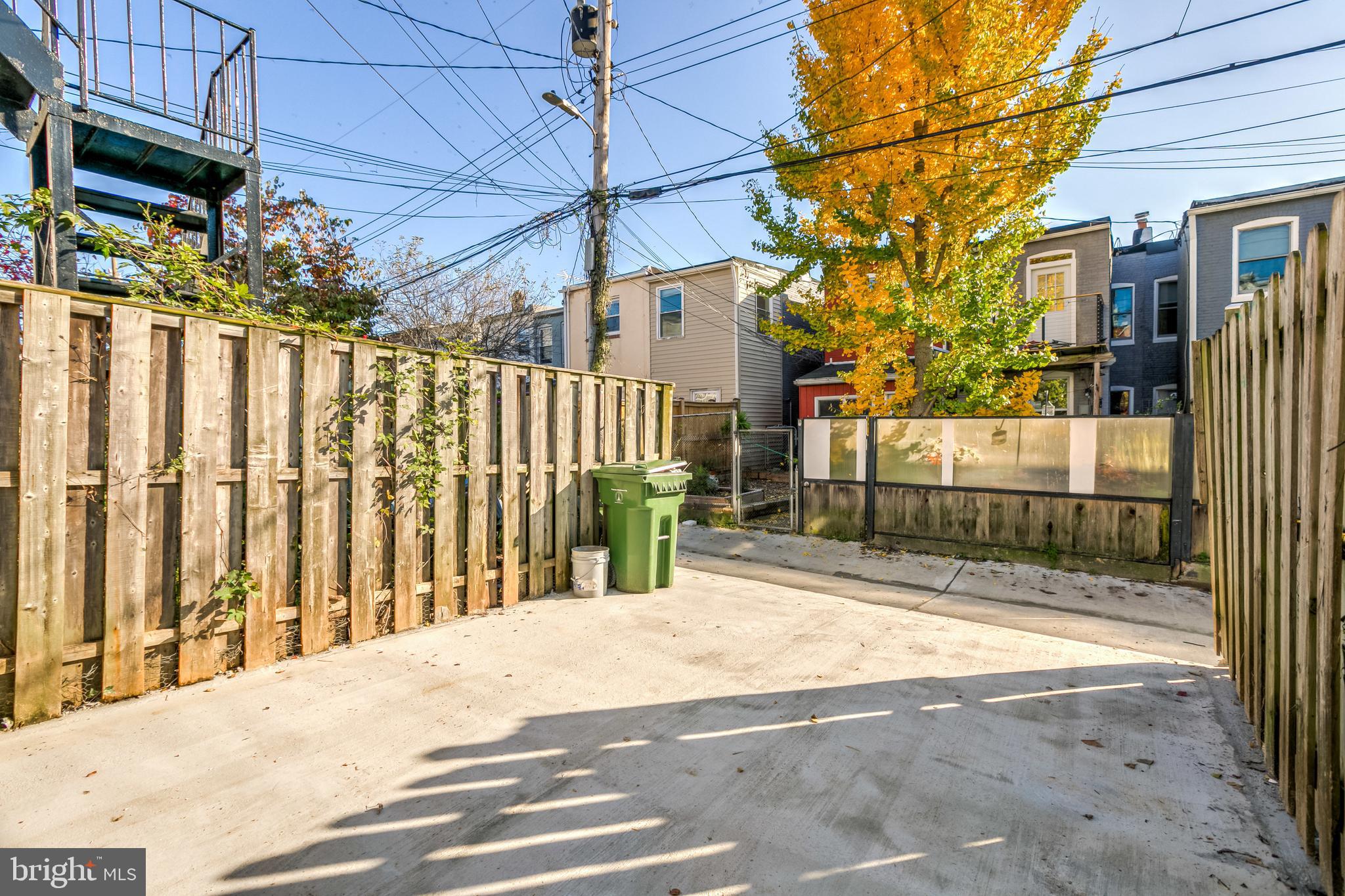HAMPDEN HISTORIC DISTRICT - Residential