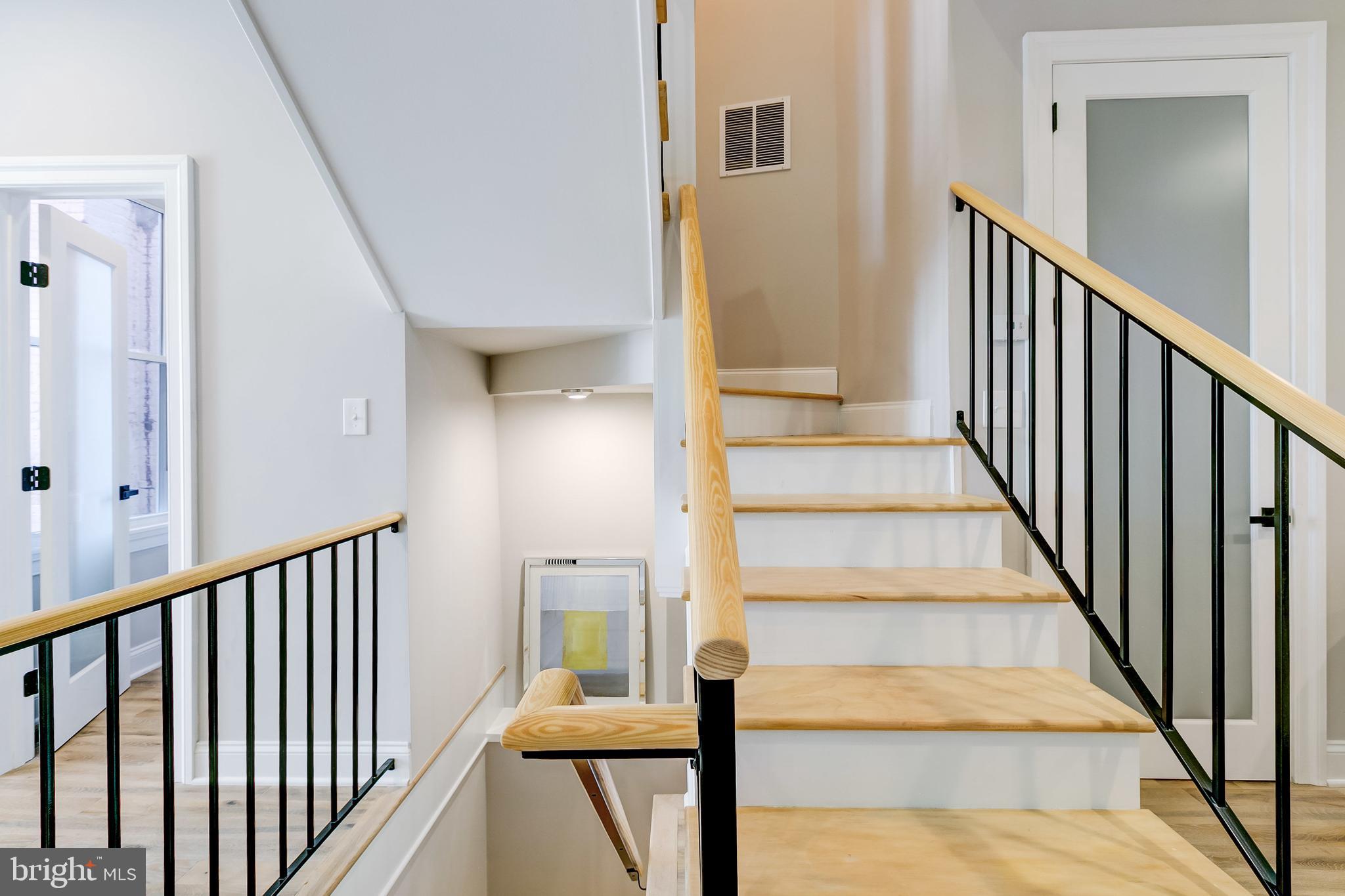 HAMPDEN HISTORIC DISTRICT - Residential