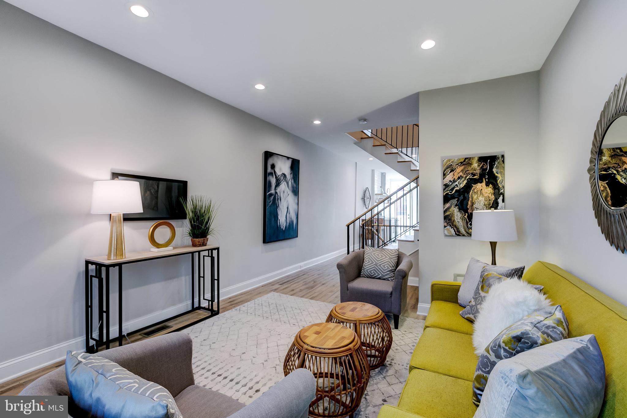 HAMPDEN HISTORIC DISTRICT - Residential