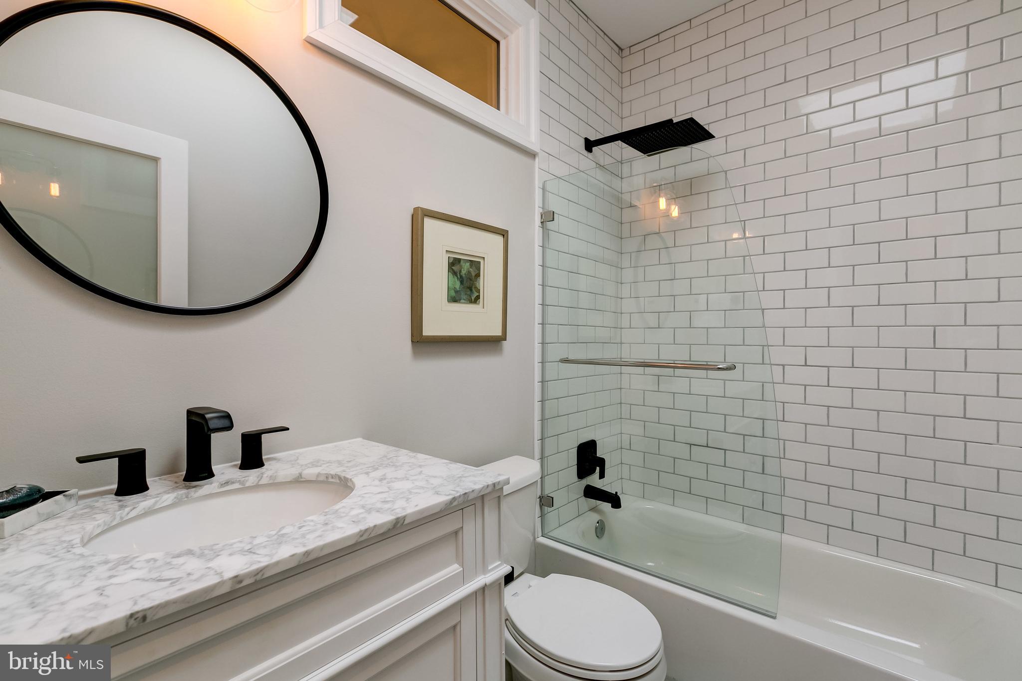 HAMPDEN HISTORIC DISTRICT - Residential