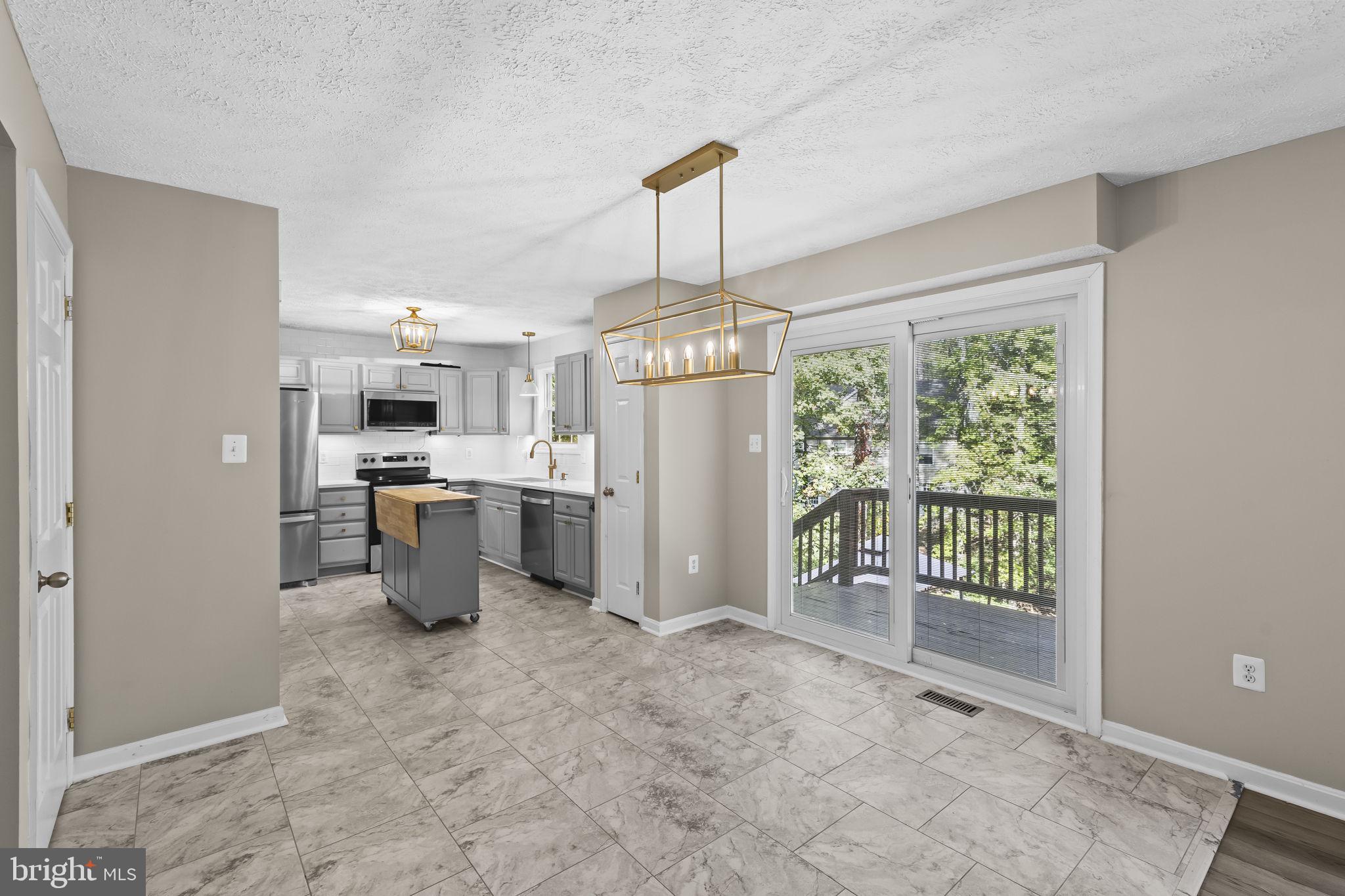 CHESAPEAKE RANCH ESTATES - Residential Lease